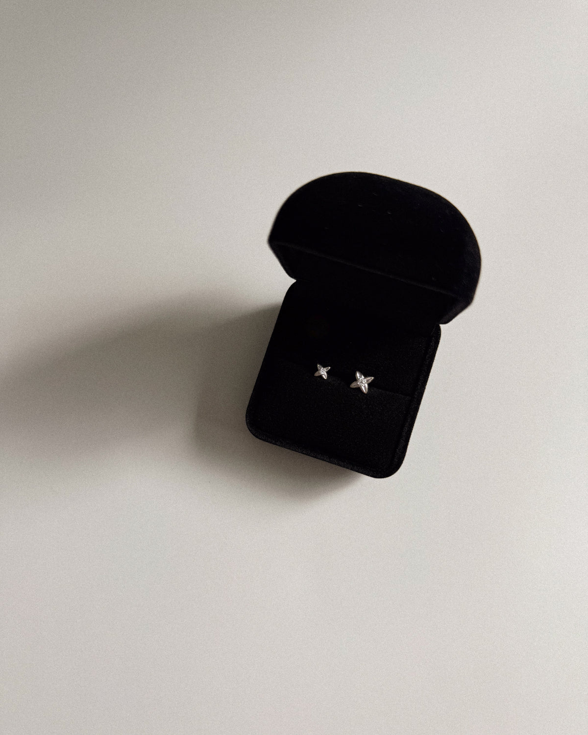The Petite Flora Stud White Gold